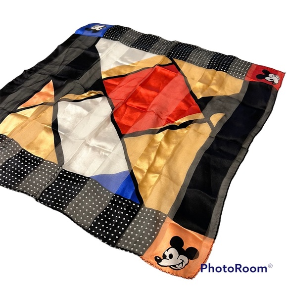100% Silk Mickey Mouse Scarf - Picture 2 of 7